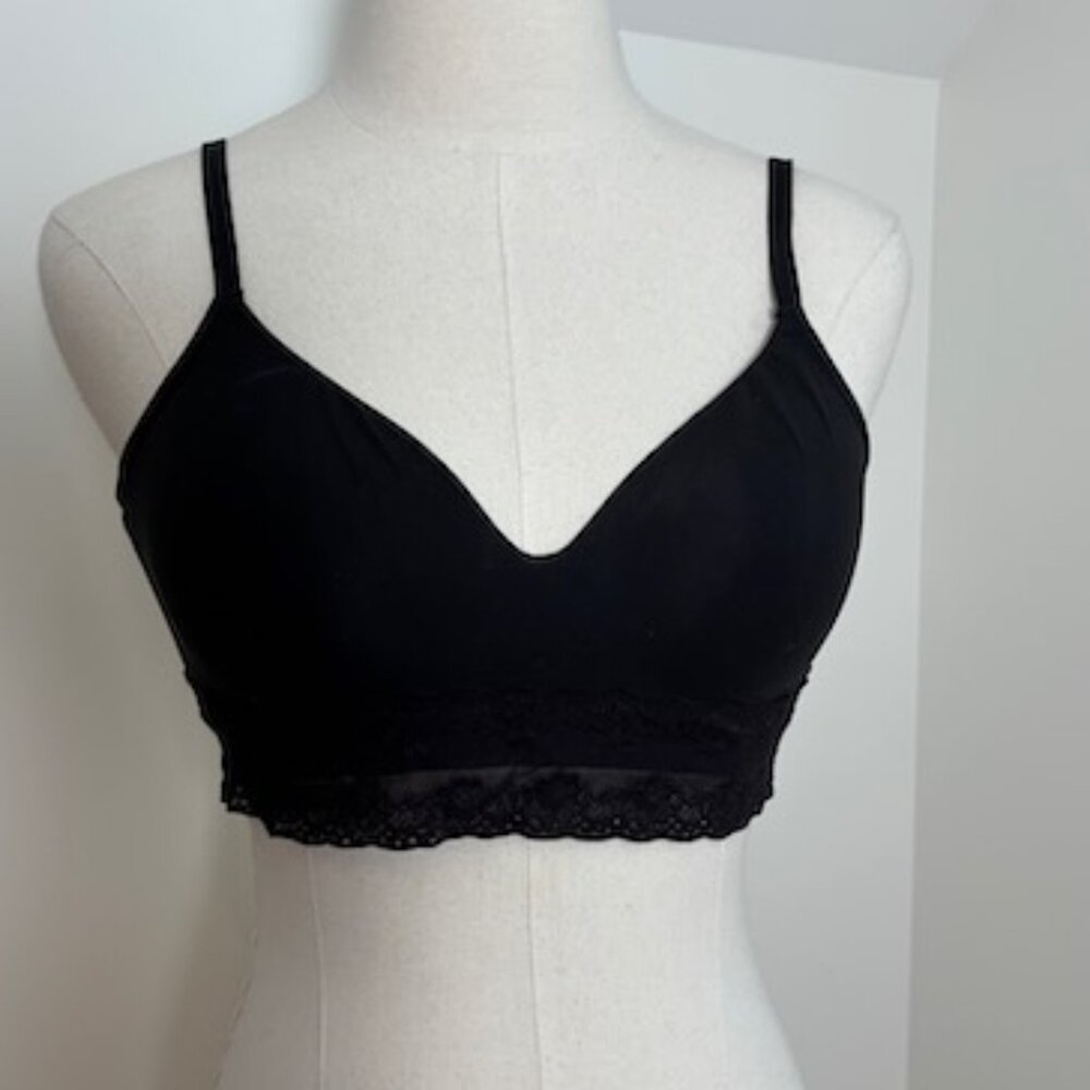 Black Natori lightly lined bralette, 34B